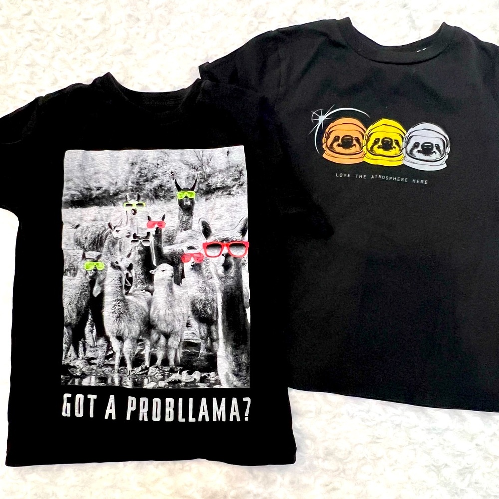 Bundle of 2 kids tshirts 6/7 & 7/8 funny and cute Black graphic Tees